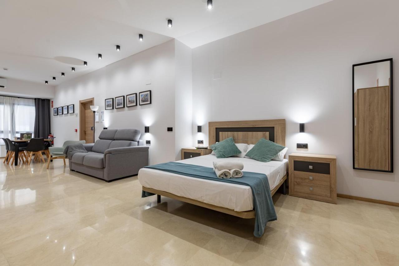 Travel Habitat La Marina Real Apartment Valencia Exterior photo