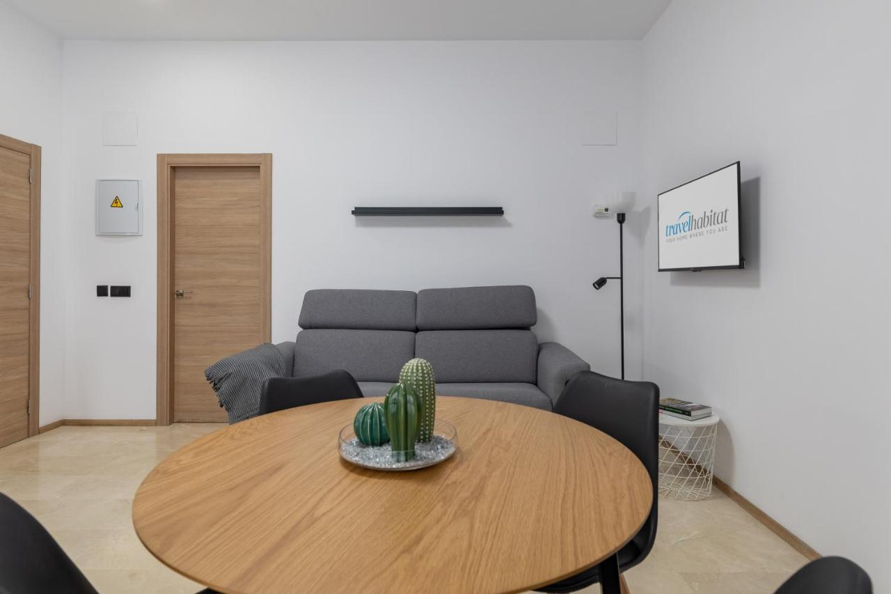 Travel Habitat La Marina Real Apartment Valencia Exterior photo