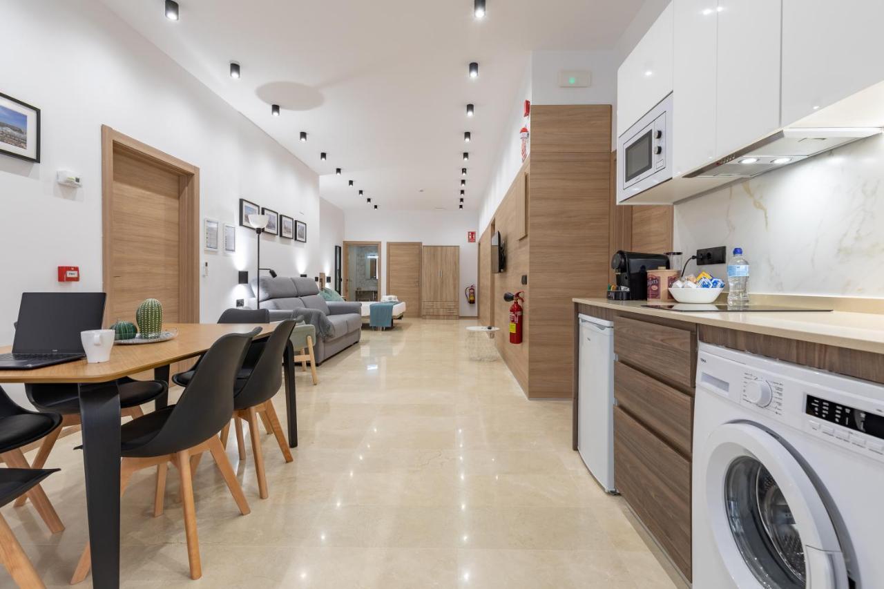 Travel Habitat La Marina Real Apartment Valencia Exterior photo