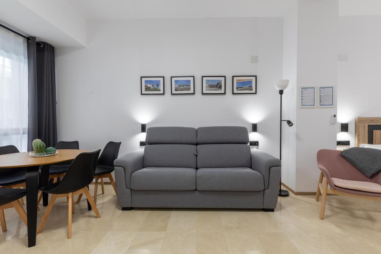 Travel Habitat La Marina Real Apartment Valencia Exterior photo