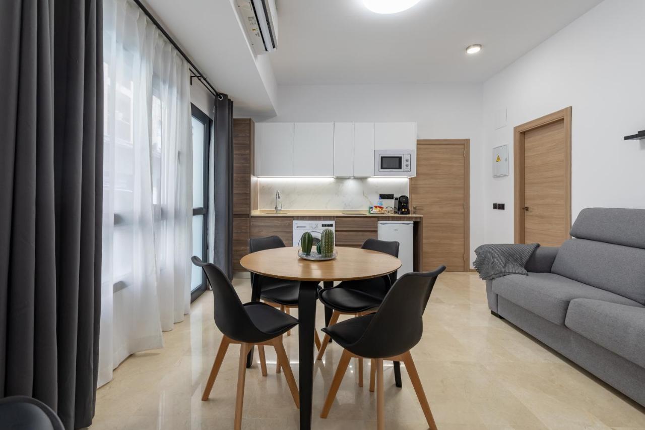 Travel Habitat La Marina Real Apartment Valencia Exterior photo